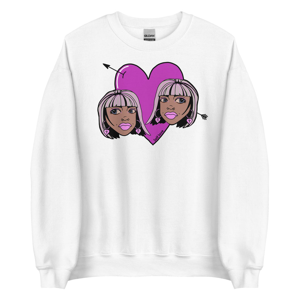 Witte sweatshirt met 'self love' print. Meisjes met roze hart